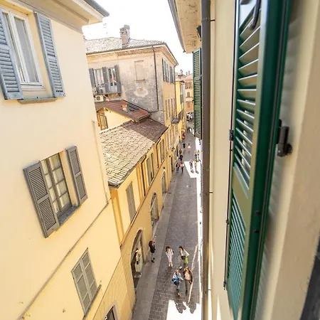 Lovely In The Walled With Wifi E Ac Apartament Como